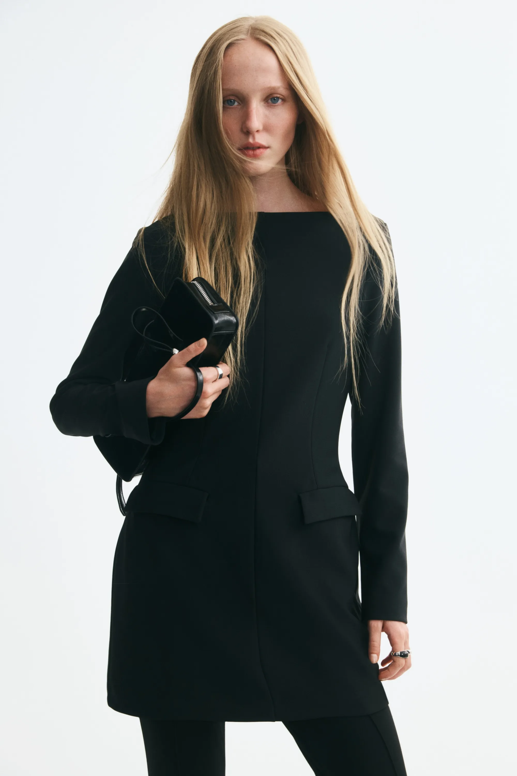 Robe en jersey avec dos ouvert - Noir