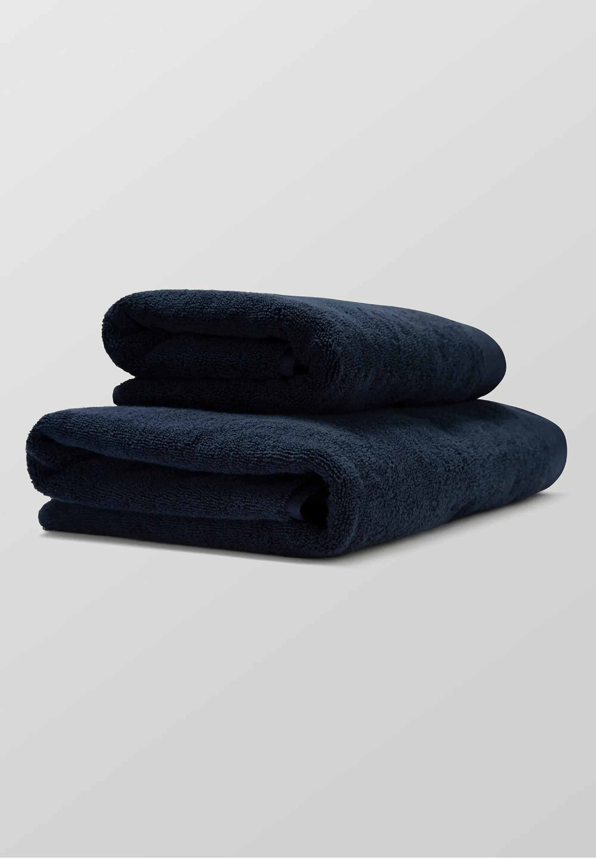 La serviette de bain - Bleu marine