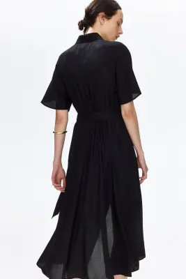 Robe chemise avec ceinture à nouer - Noir — photo 3