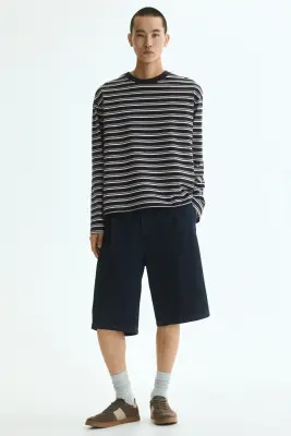 T-shirt boxy Relaxed Fit en coton - Marron foncé/rayé — photo 1