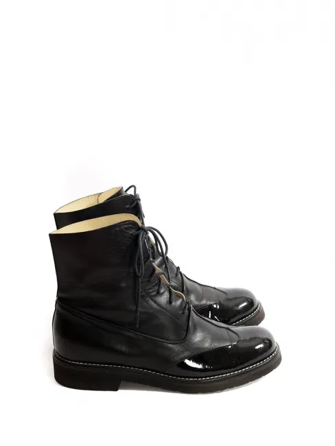 Bottines à lacets en cuir verni noir bout rond Prix boutique 2000€ taille 38