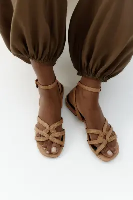 Sandales en paille tressée - Beige — photo 3