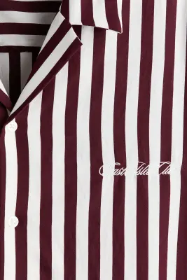 Chemise Relaxed Fit avec col cubain - Bordeaux/East Isles Club — photo 4