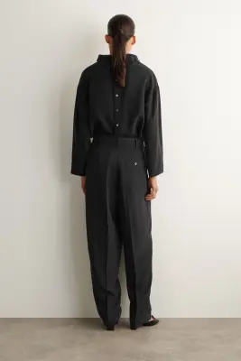 PANTALON DROIT EN SOIE LAVÉE - NOIR — photo 2
