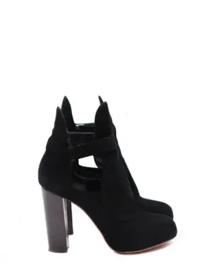 Bottines low boots à talon en bois et suède noir Prix boutique 950€ Taille 39.5 — photo 1