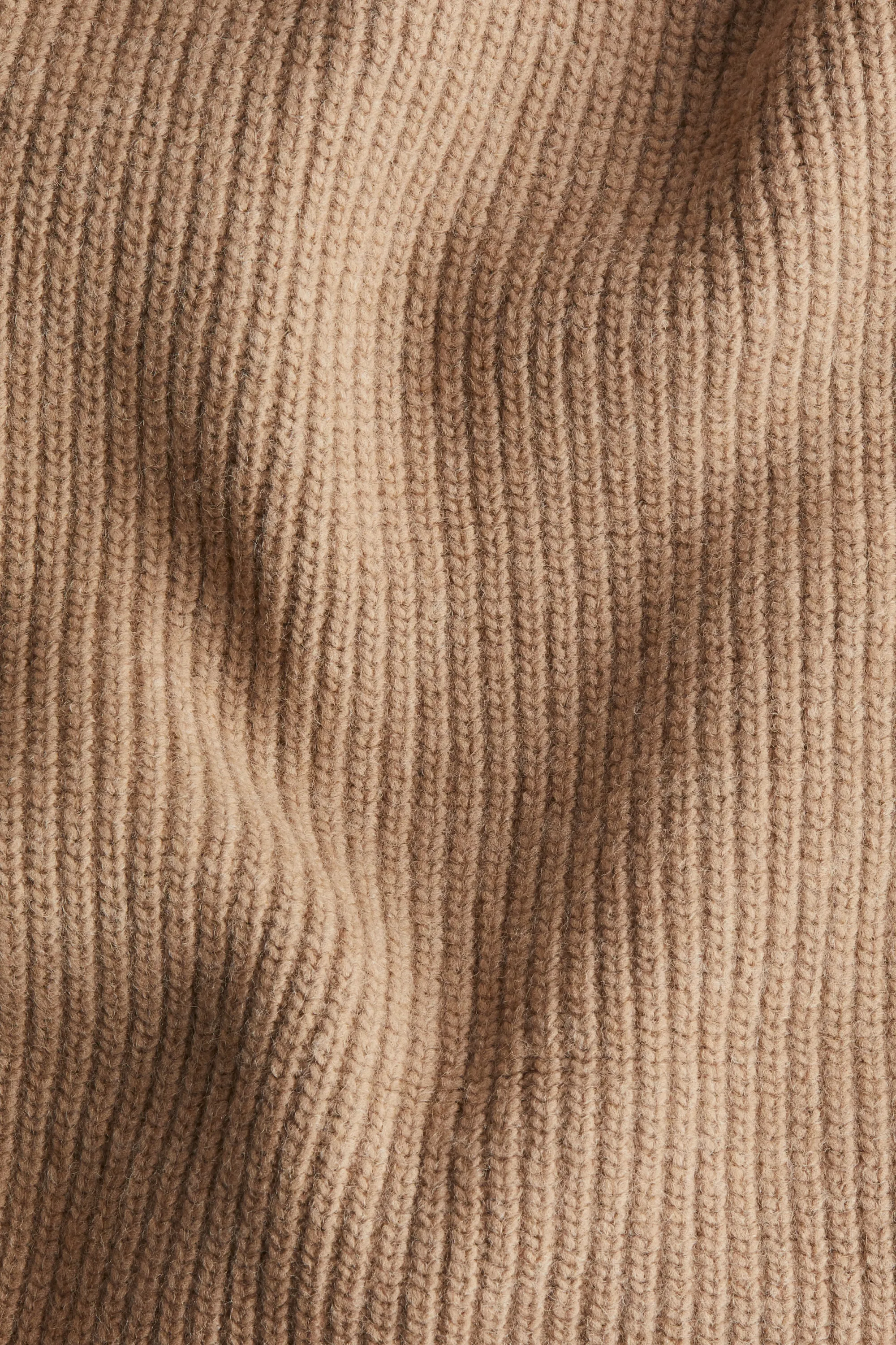 Pull en maille côtelée avec col cheminée - Beige foncé