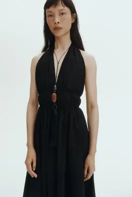 Flared-skirt halterneck dress - Noir — photo 1