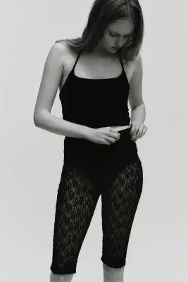 Pantalon Capri avec dentelle - Noir — photo 2
