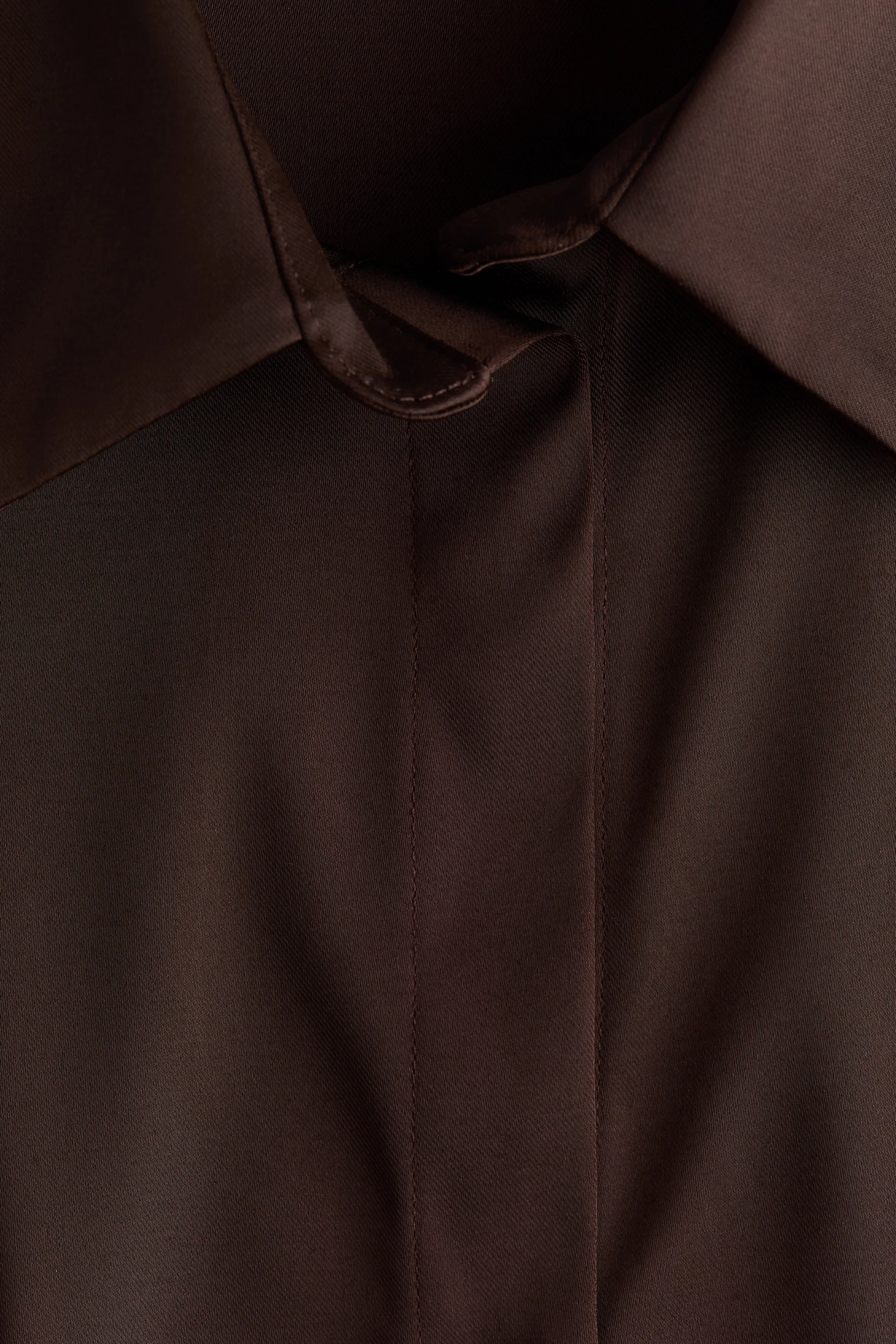 Chemise ajustée en satin - Marron foncé