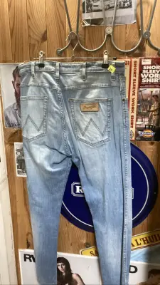 Jean Wrangler bleu — photo 3