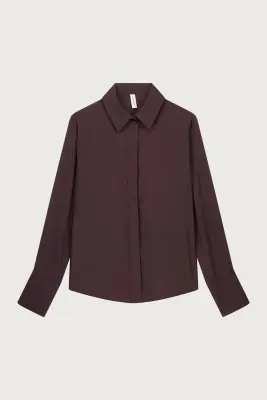CHEMISE AJUSTÉE EN ENVERS SATIN — photo 1