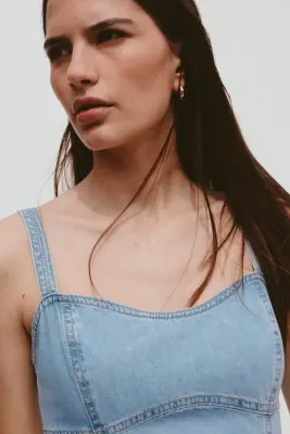 Robe en denim avec jupe évasée - Bleu denim clair — photo 2
