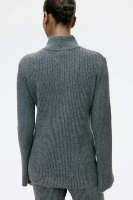 Pull en maille côtelée avec col zippé - Gris chiné — photo 4