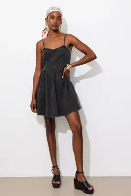 Robe courte à fines bretelles — photo 3
