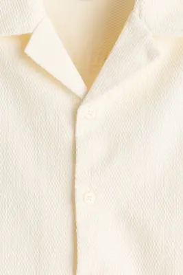 Chemise gaufrée Relaxed Fit avec col cubain - Crème — photo 4