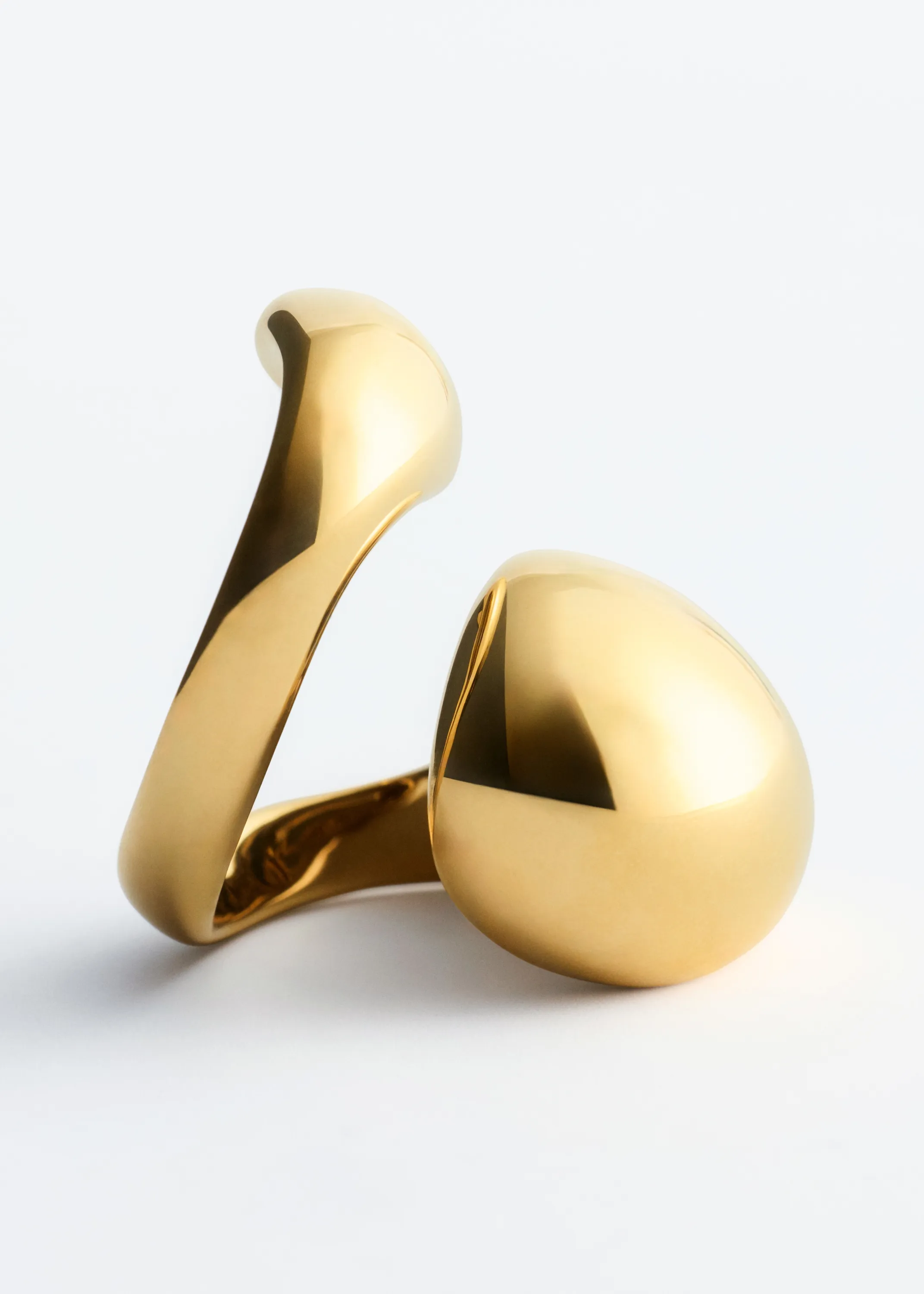 Bague sculpturale à effet torsadé double - Doré