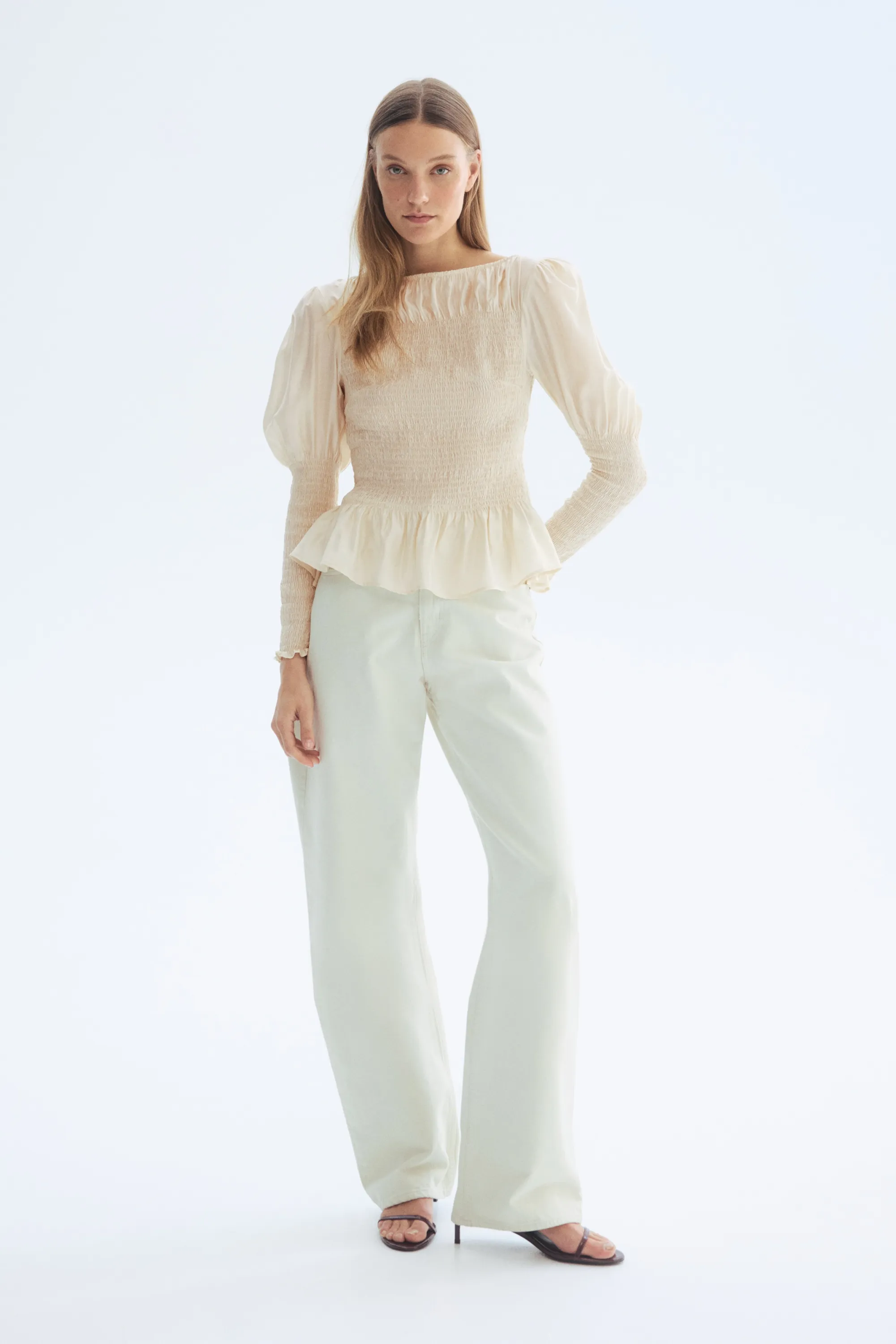 Blouse smockée en viscose mélangée - Beige clair