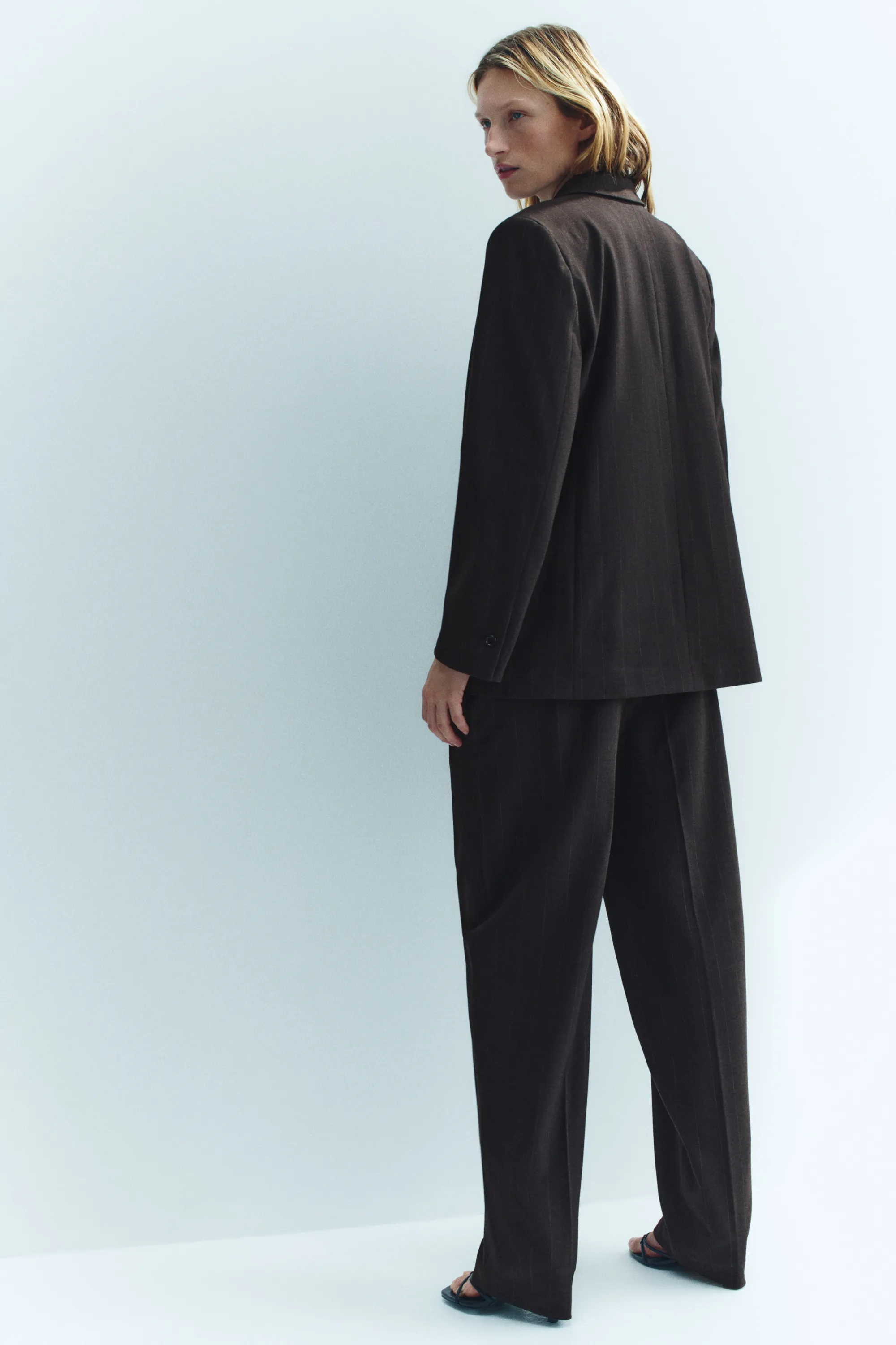Pantalon chic en twill - Marron foncé/rayures tennis