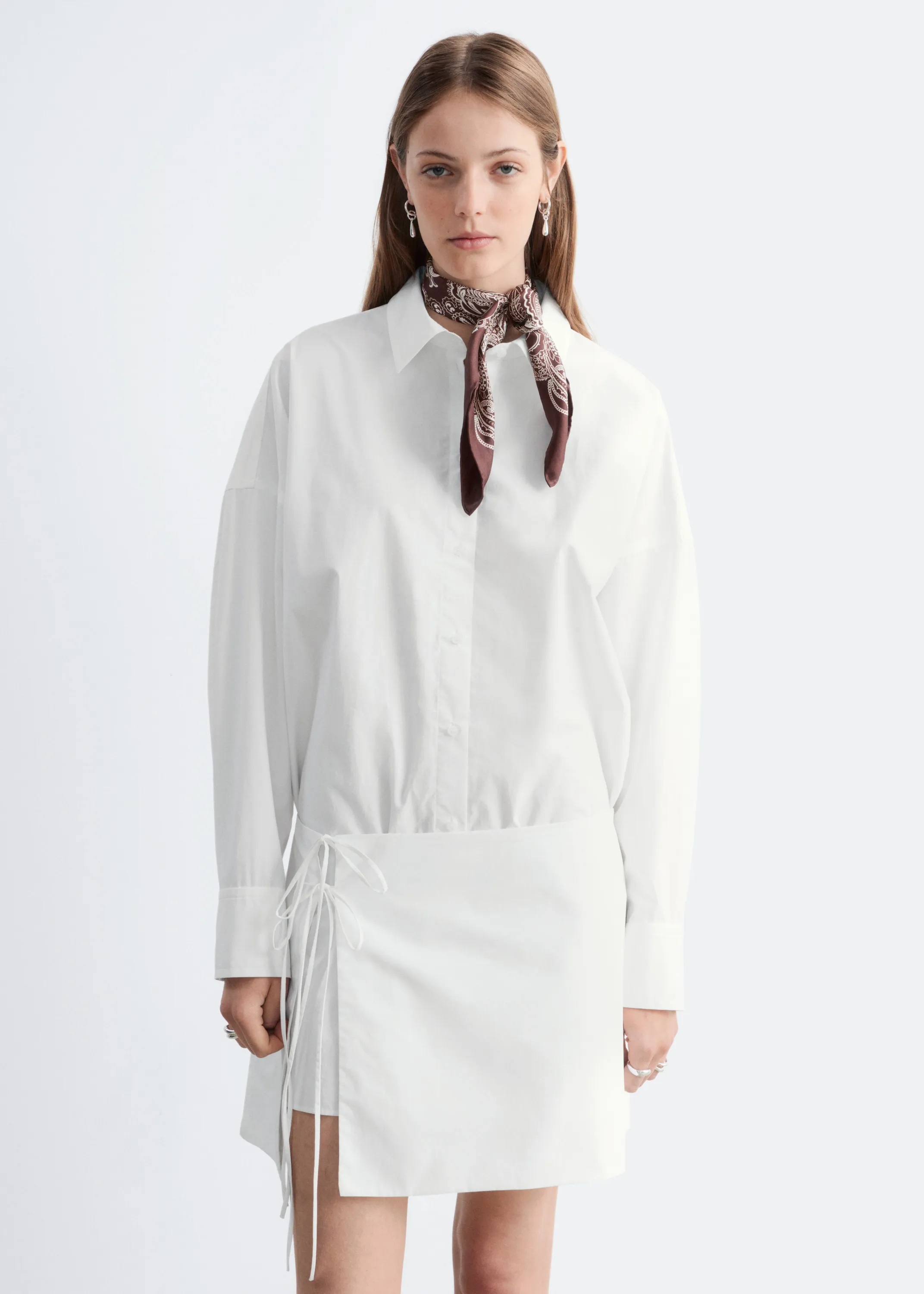 Robe-chemise courte à nouer - Blanc