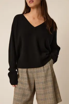 Pull Arilou Noir — photo 2