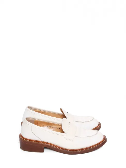 Mocassins bout rond en cuir blanc crème semelle bois Prix boutique 475€ Taille 37