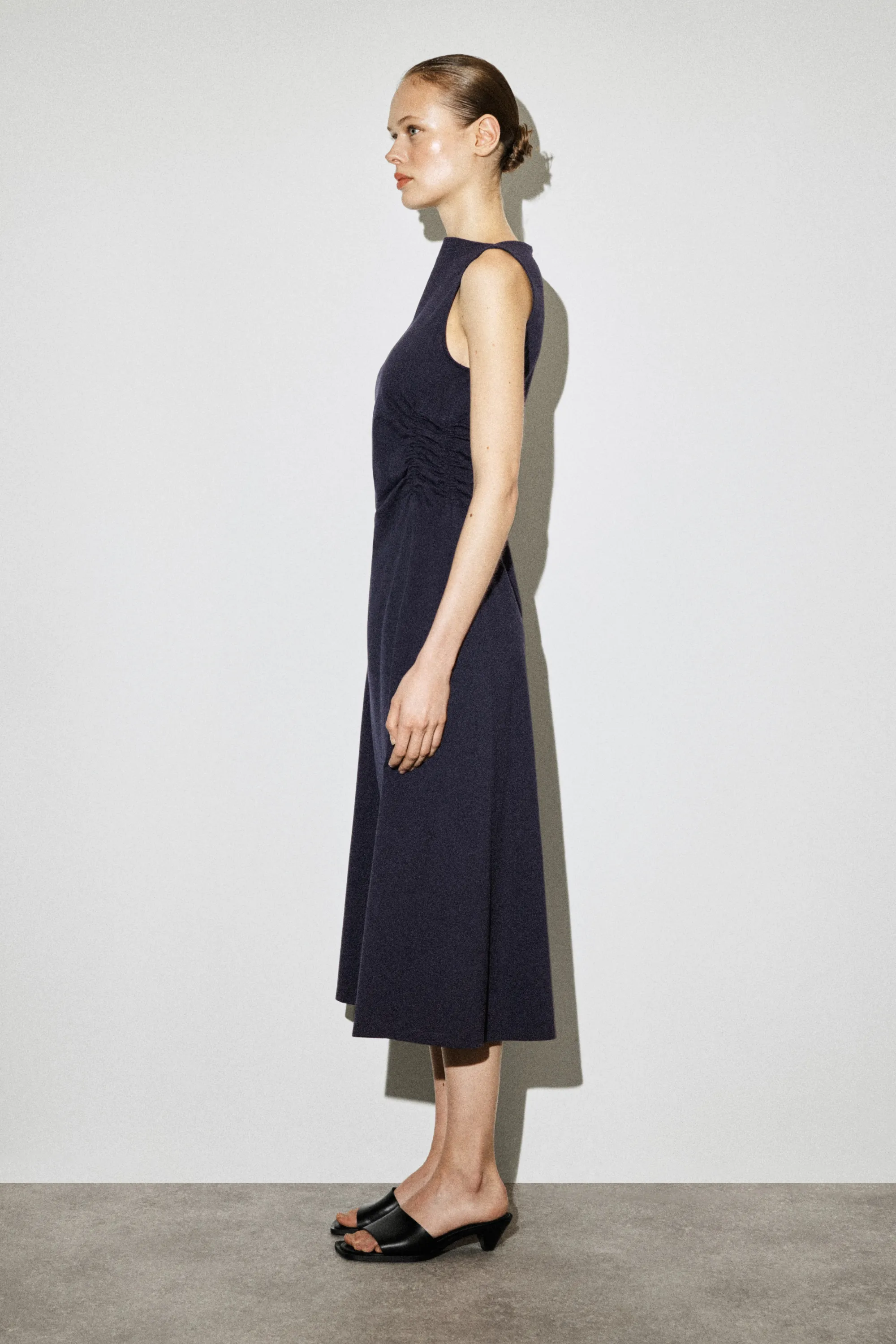 ROBE MIDI EN JERSEY DE COTON À TAILLE FRONCÉE - BLEU MARINE