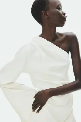 Robe asymétrique à effet drapé - Ivoire — photo 3