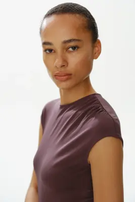 Robe en jersey avec panneau drapé - Marron foncé — photo 4