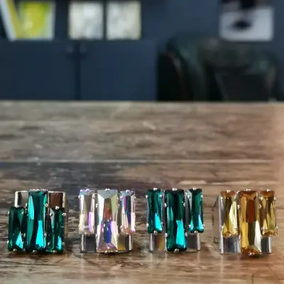 Debbie 3 crystal ring — photo 5