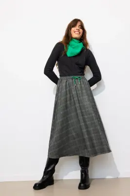 Jupe midi à carreaux Femme — photo 4