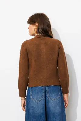 Cardigan avec volant en détail — photo 5