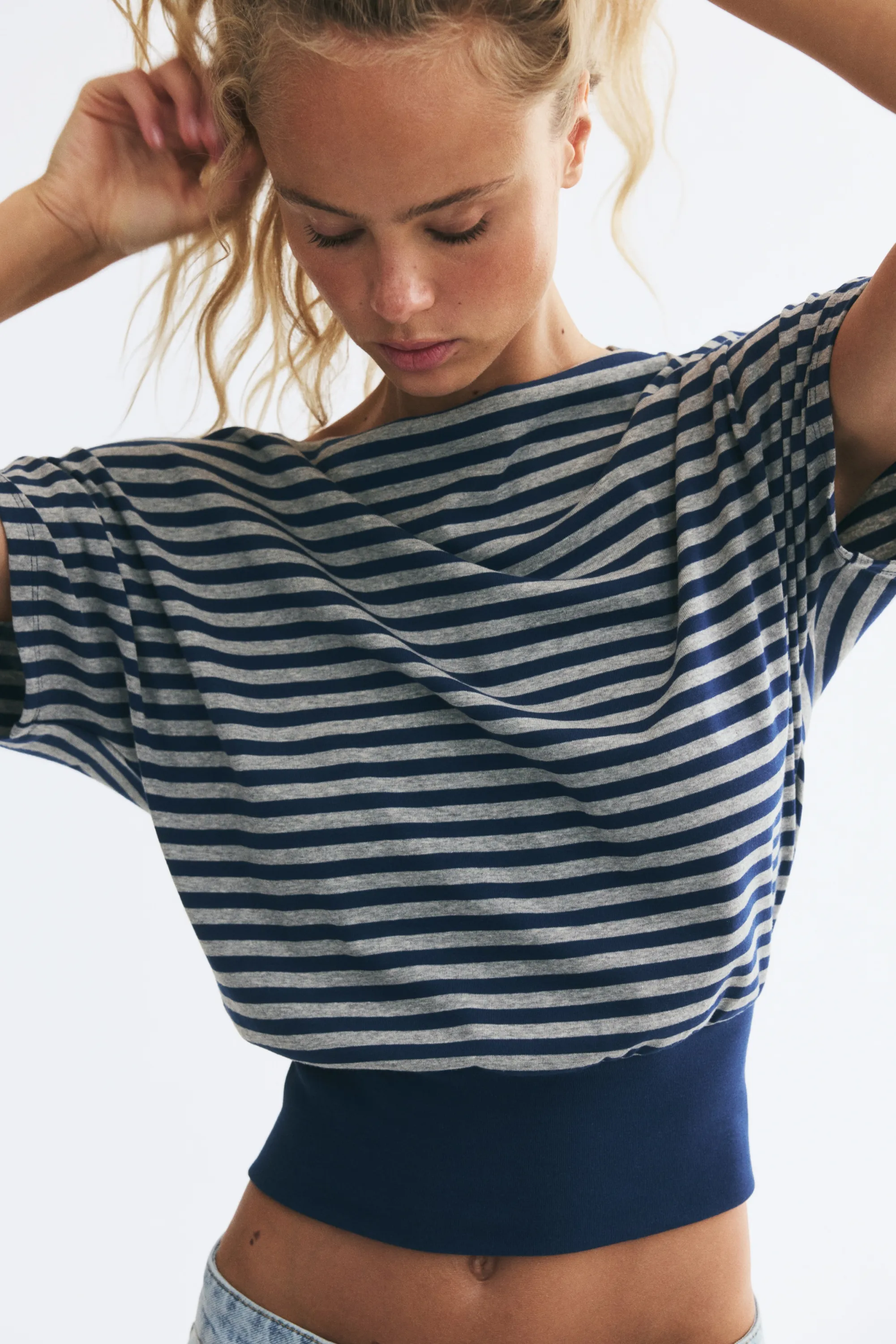 Boat-neck cotton top - Bleu foncé/rayé