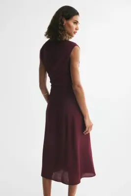 Robe sans manches avec détail croisé - Rouge prune foncé — photo 2