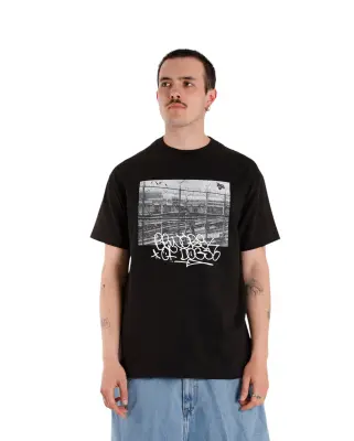 Tee Beware The Dogs Black — photo 1