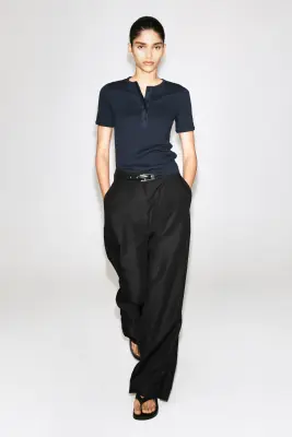 T-SHIRT HENLEY CÔTELÉ - BLEU MARINE — photo 2