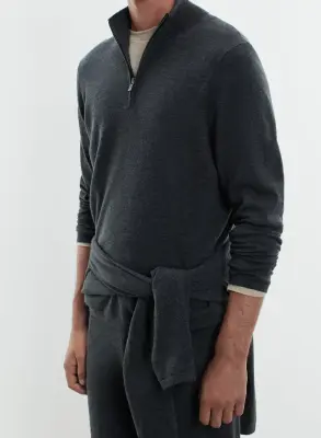 Pull en laine mérinos et élasthanne — photo 3
