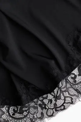 Jupe asymétrique avec dentelle - Noir — photo 4