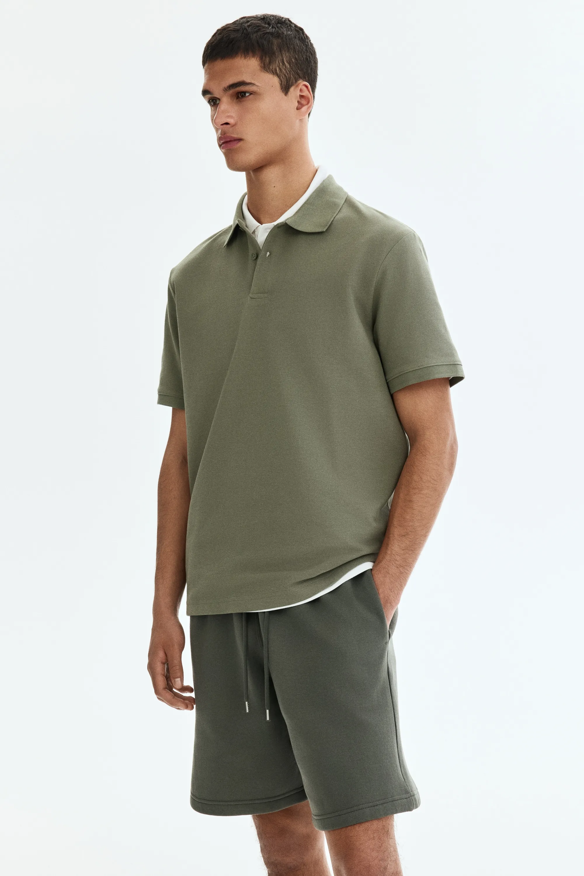 Short Regular Fit en molleton - Vert ancien foncé
