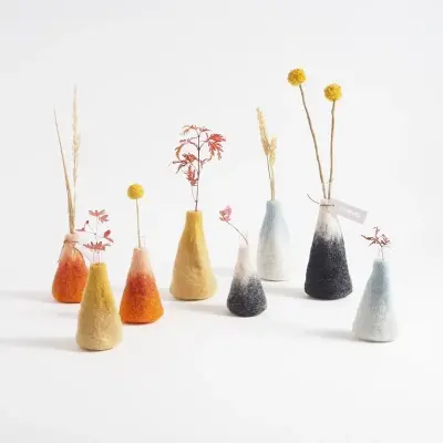Soliflore Wool Vase Snowy Mountain en laine – Aveva — photo 3