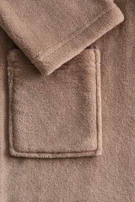 Robe de chambre avec détails brodés - Taupe/A — photo 1
