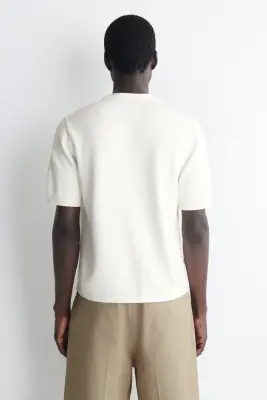 T-SHIRT EN MAILLE DE COTON - ÉCRU — photo 4