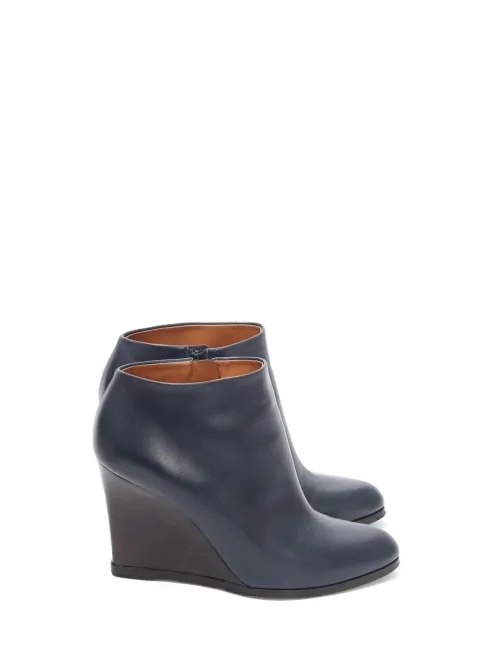 Bottines à talon compensés en cuir bleu marine par Phoebe Philo Prix boutique €990 Taille 36