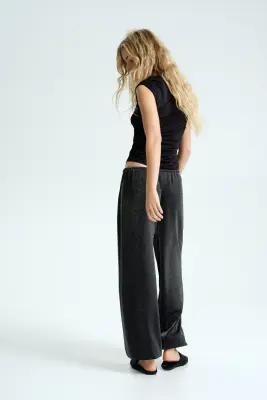 Pantalon scintillant à jambes ballon - Noir — photo 3