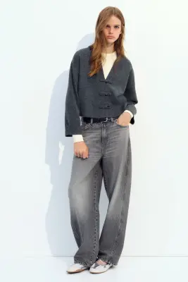Gilet à encolure en V avec boutons noués - Gris foncé chiné — photo 1