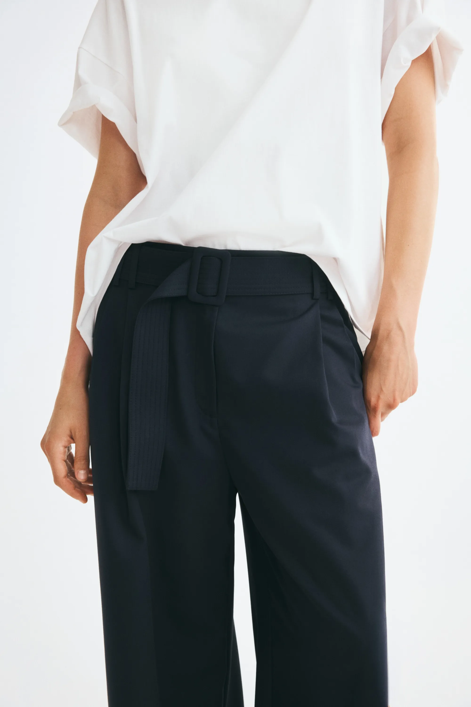 Pantalon chic avec ceinture - Bleu marine