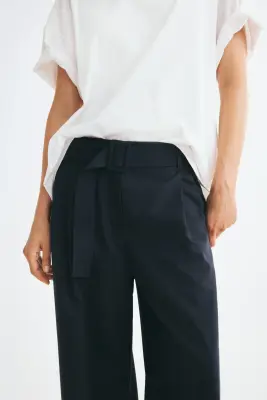 Pantalon chic avec ceinture - Bleu marine — photo 1