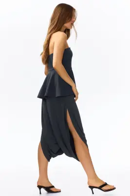 Pantalon ballon avec détails croisés - Gris foncé — photo 2