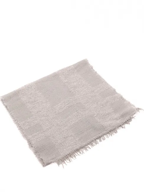 Écharpe en cachemire gris clair brodée de sequin argent Prix boutique 305€