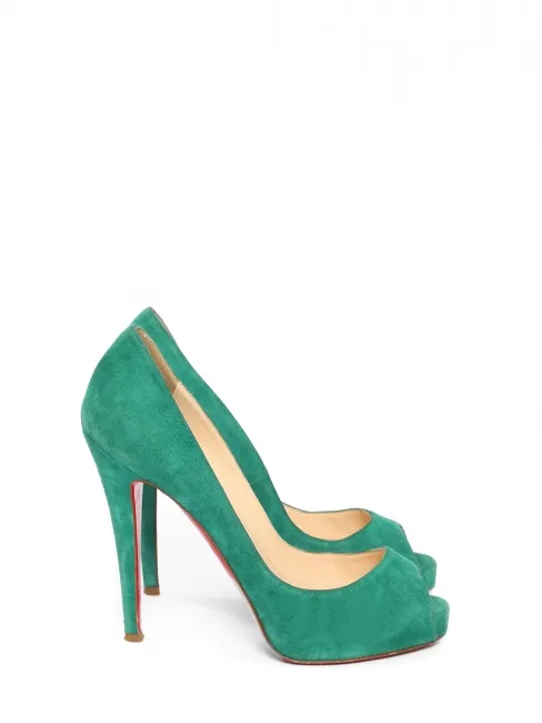 Escarpins peep toe à plateforme et talon stiletto en suede vert émeraude Prix boutique 800€ Taille 37