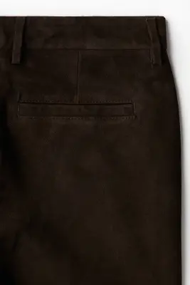 Pantalon Relaxed Fit en cuir velours - Marron foncé — photo 5